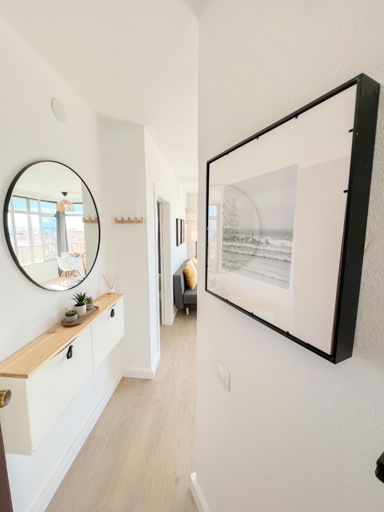 Palm Beach Aparment Sea Views Торемолинос Екстериор снимка