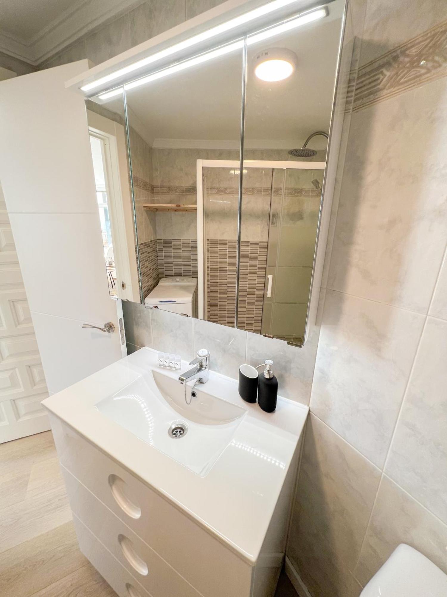 Palm Beach Aparment Sea Views Торемолинос Екстериор снимка